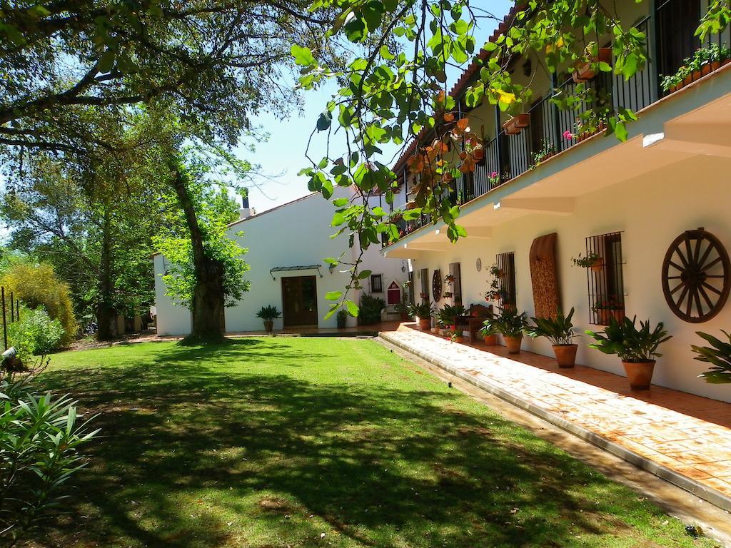 Hotel Apartamento Rural Finca La Media Legua Aracena Exteriér fotografie